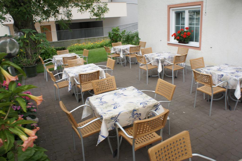 Pension Pernthaler Silandro Esterno foto