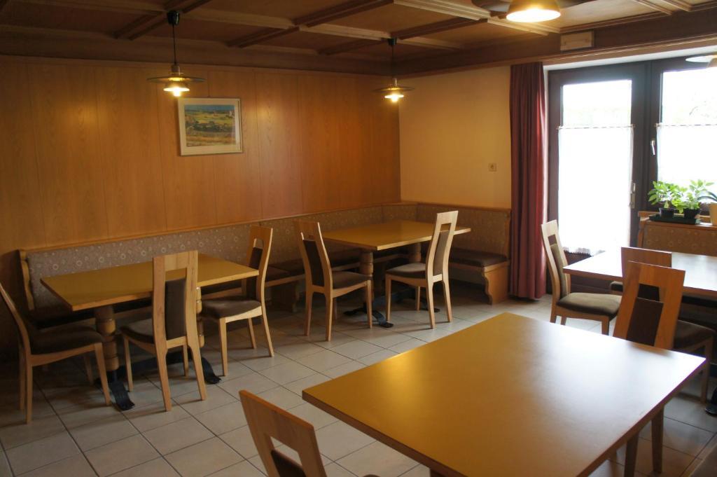 Pension Pernthaler Silandro Esterno foto