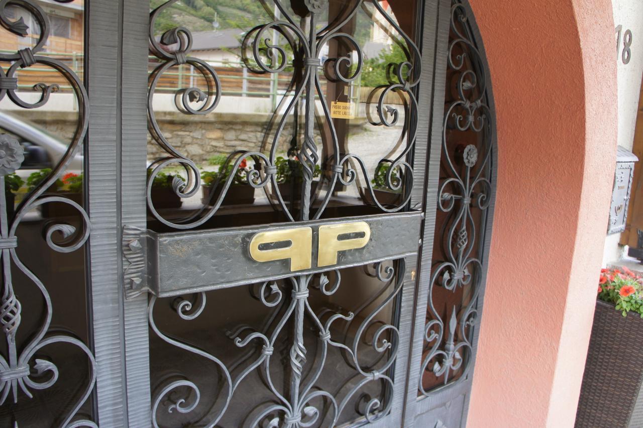 Pension Pernthaler Silandro Esterno foto