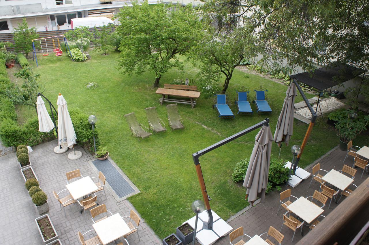 Pension Pernthaler Silandro Esterno foto